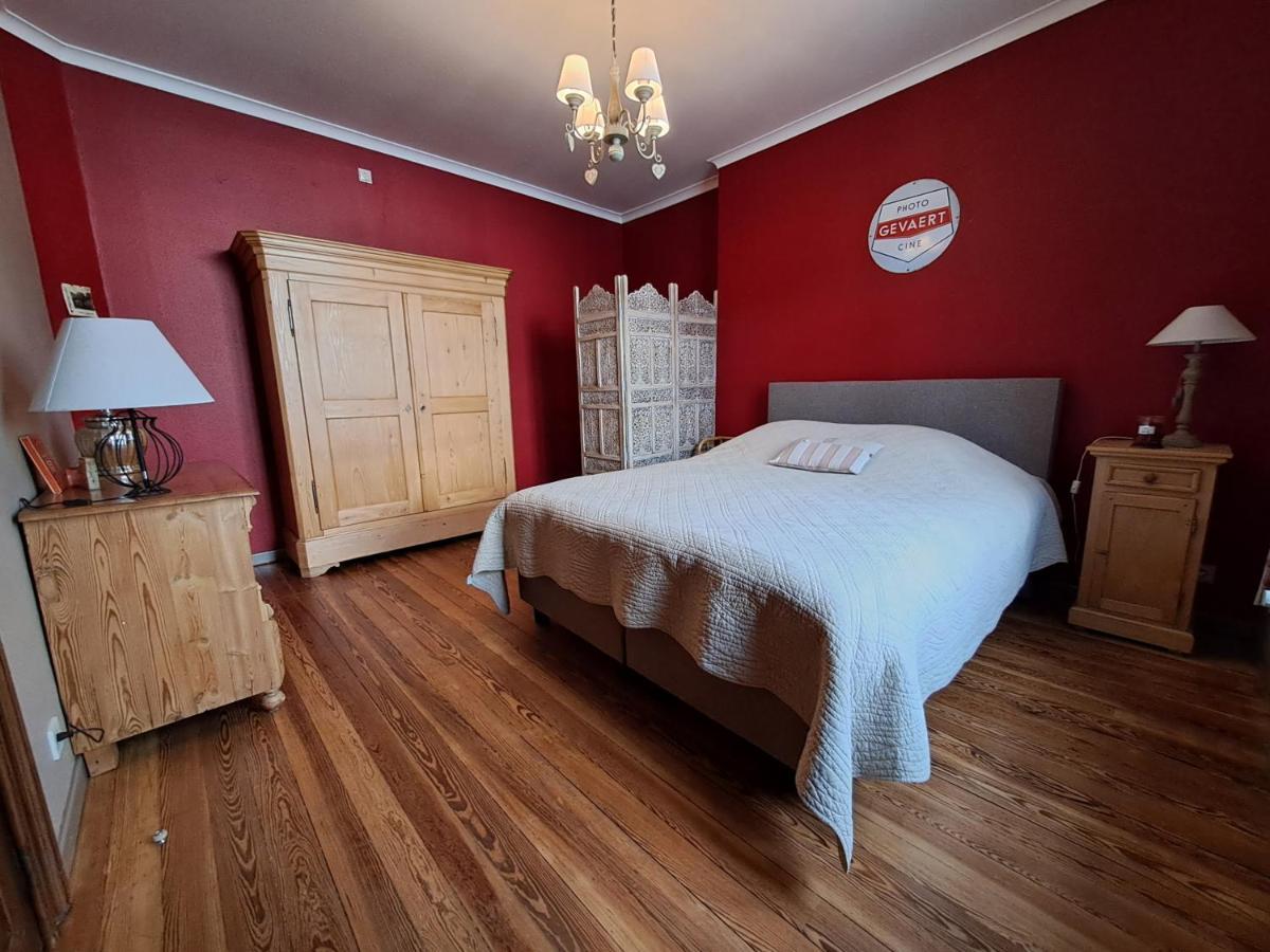 Gite L'Hote-Antique Bouillon Εξωτερικό φωτογραφία